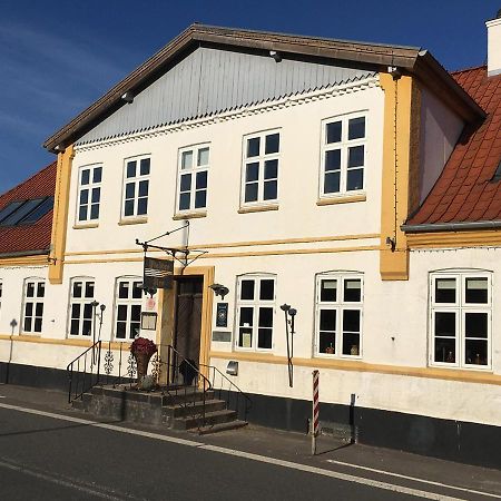 Fladbro Kro Randers Bagian luar foto